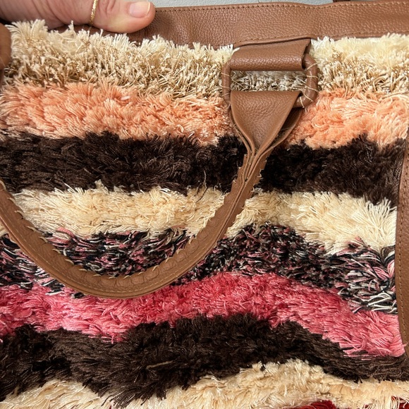 Cleobella weekend bag - Picture 2 of 9